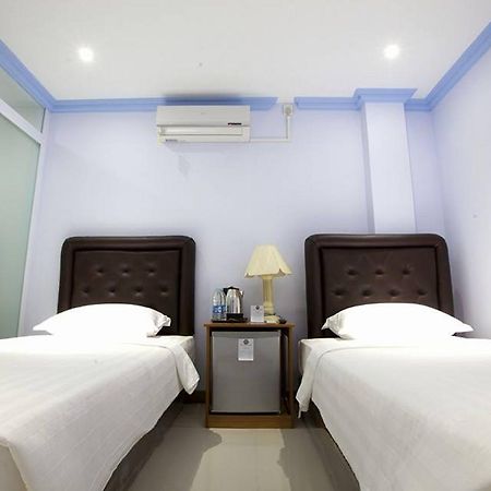 Woodland Hotel Yangon Luaran gambar