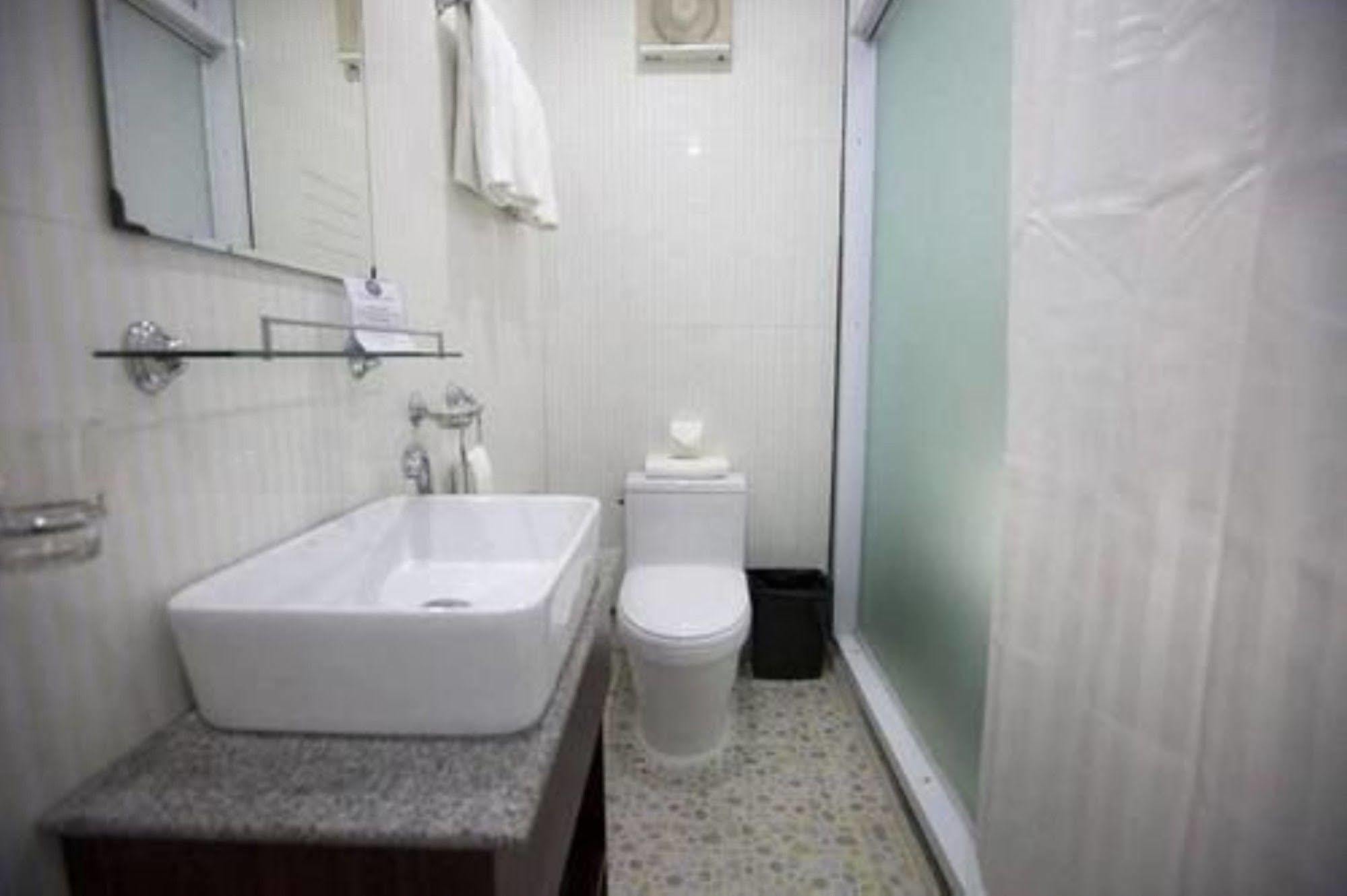 Woodland Hotel Yangon Luaran gambar